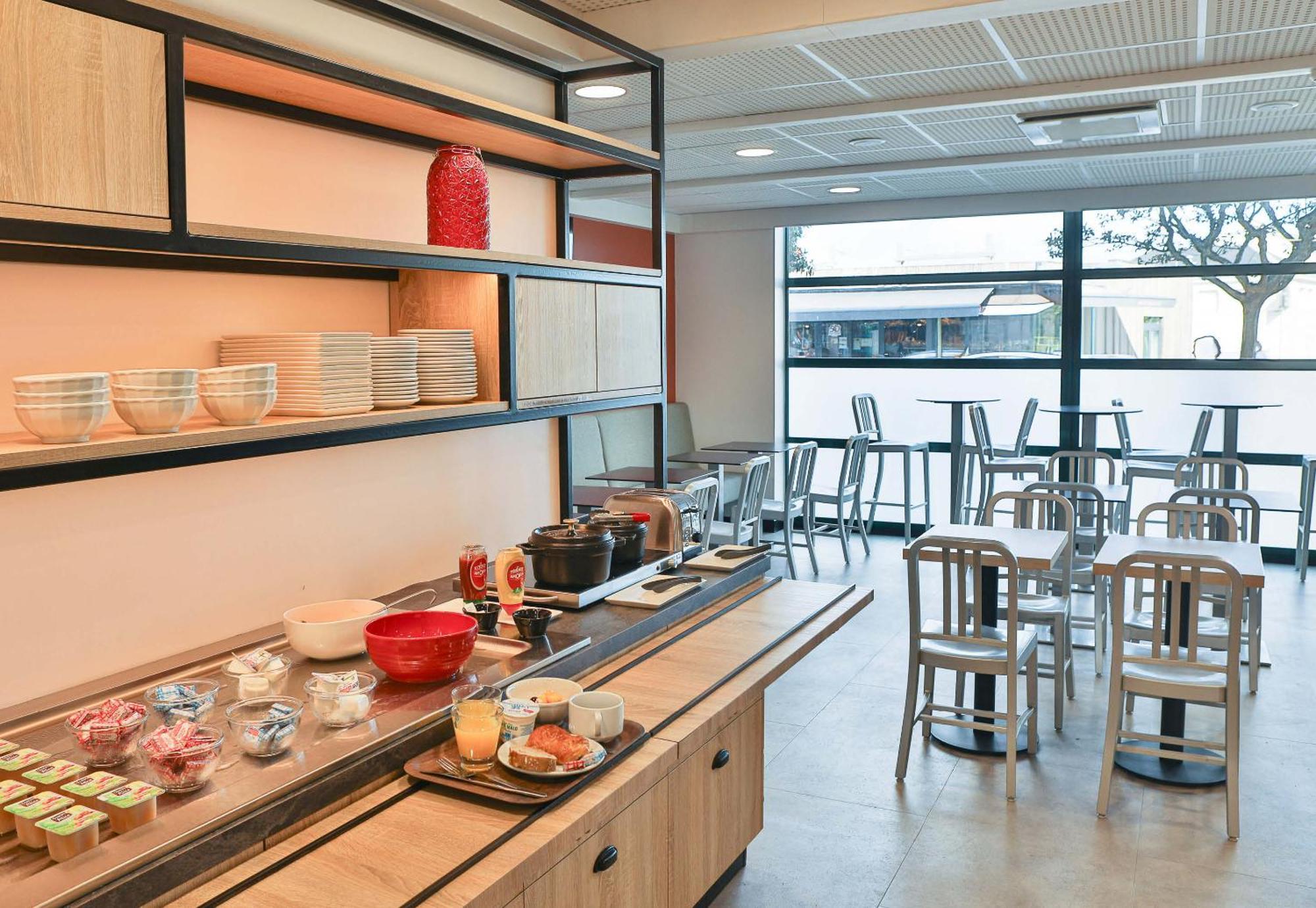 B&B Hotel Les Sables-D'Olonne Centre Gare エクステリア 写真