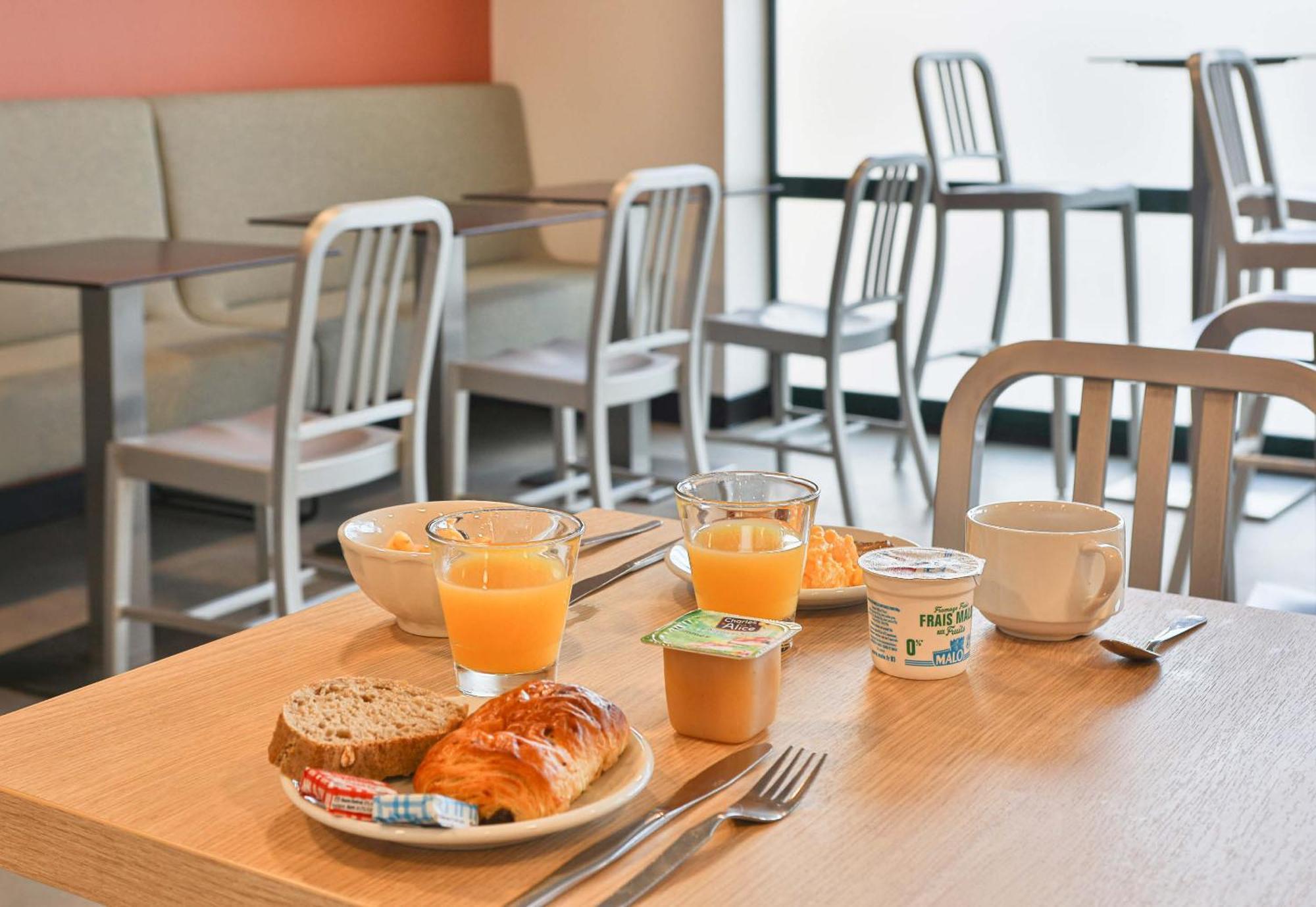 B&B Hotel Les Sables-D'Olonne Centre Gare エクステリア 写真
