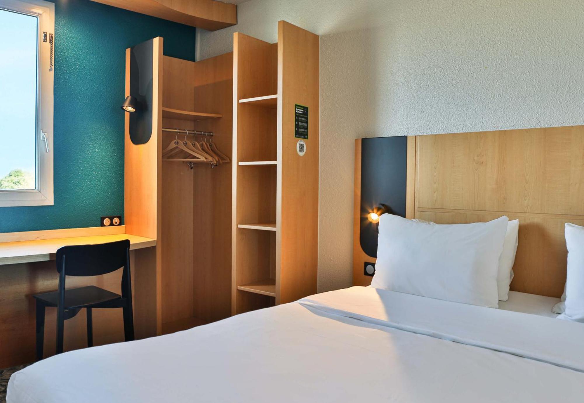 B&B Hotel Les Sables-D'Olonne Centre Gare エクステリア 写真