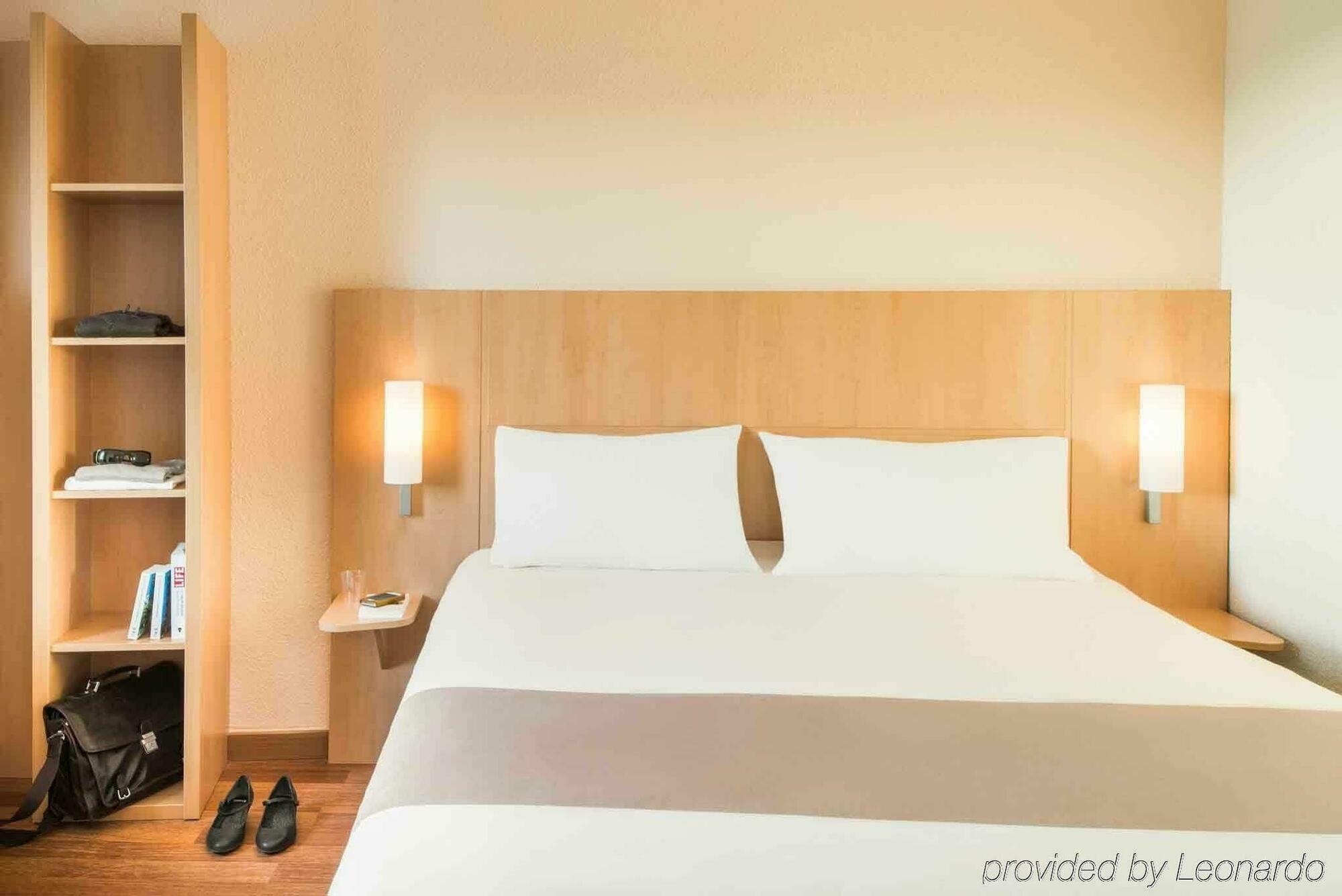 B&B Hotel Les Sables-D'Olonne Centre Gare エクステリア 写真